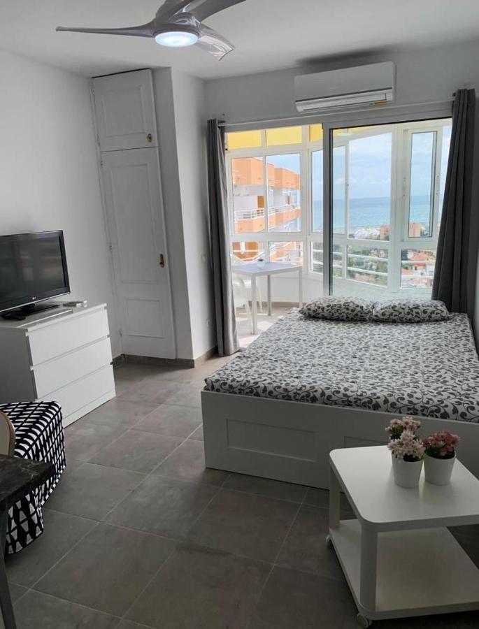 Studio With Sea Views In Torremolinos Daire Dış mekan fotoğraf